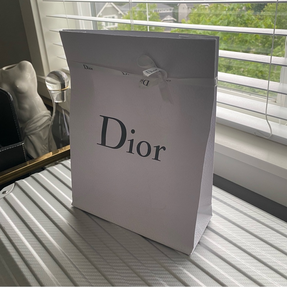 DIOR BAG WITH RIBBON